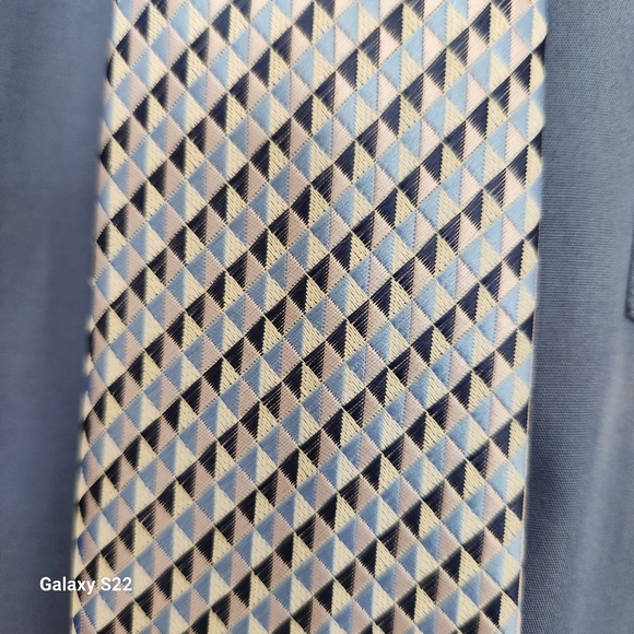 Blue Boys Cool Formal Wear Dark Blue Jacket Set with Contrast Shirt & Necktie - Picture 4 of 5